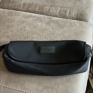 Barefoot Caribou Black Hair Tool Bag